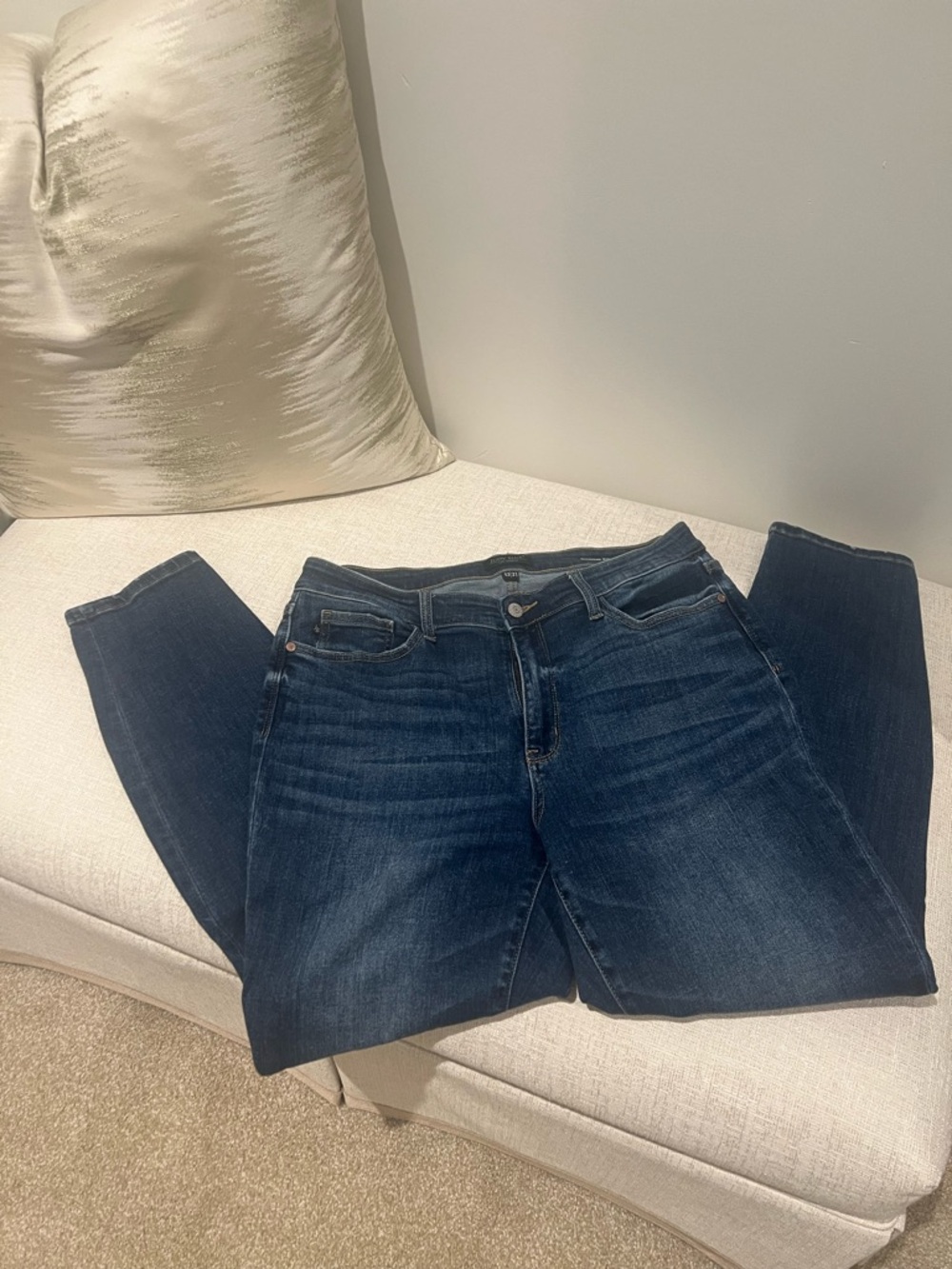 Judy Blue Dark Wash Skinny Jeans
